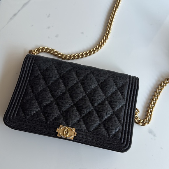 Chanel WOC Boy Gold Hard Ware - Picture 4 of 6
